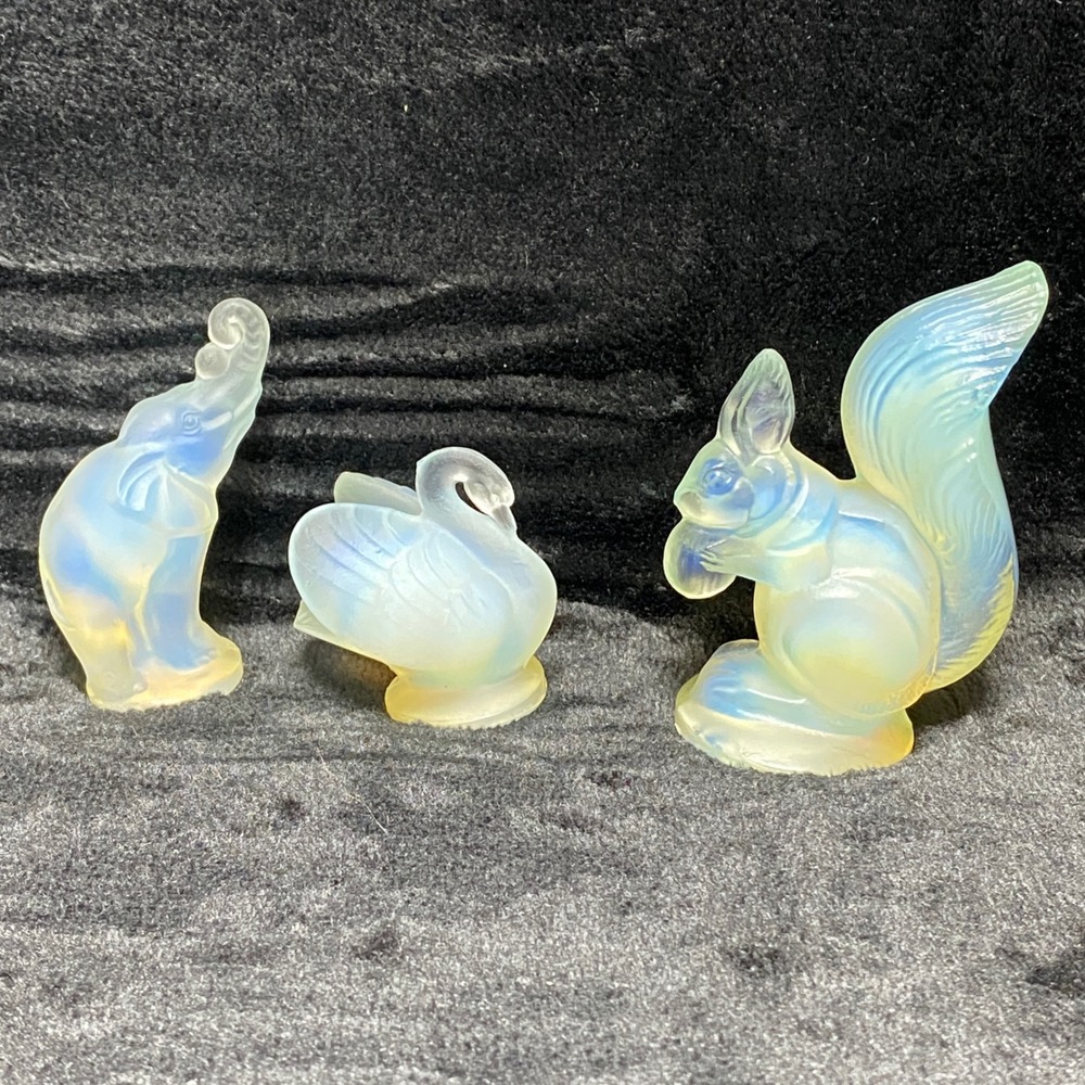 Sabino Paris Opalescent Art Glass Animal Figurines Squirrel Swan Elephant
